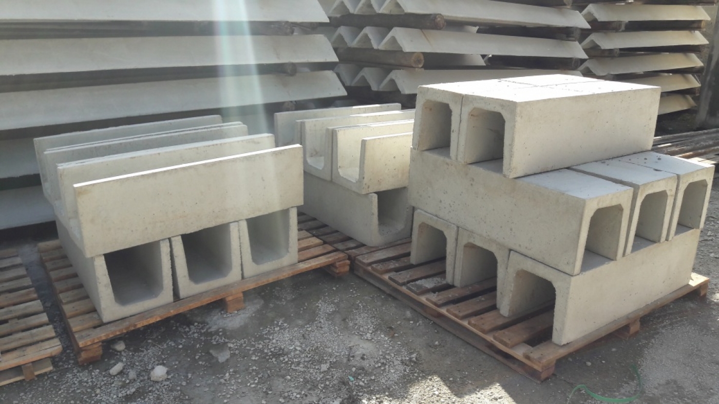 Canaletas e grelhas em concreto