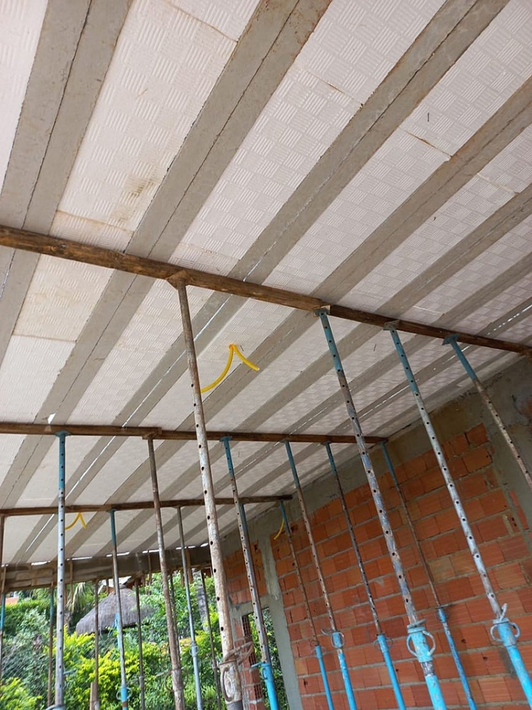 Laje protendida em obra