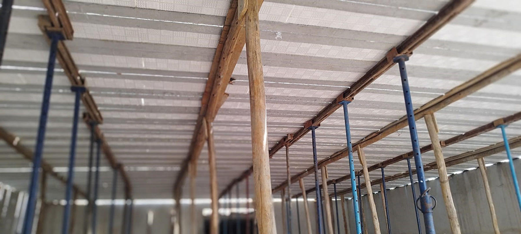 Laje protendida em obra