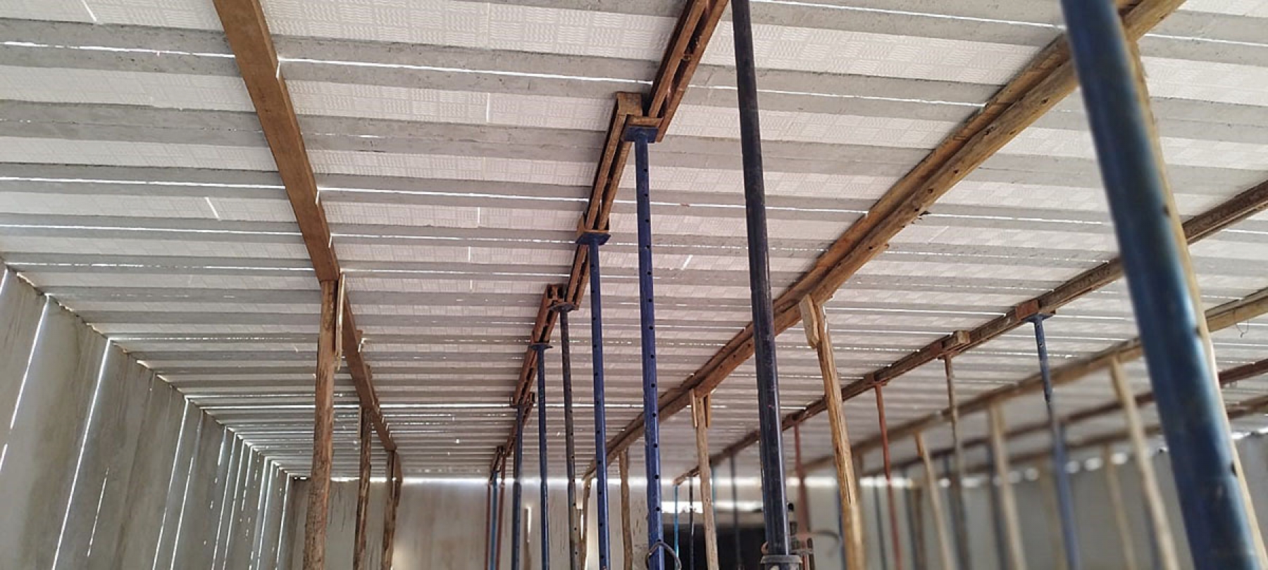 Laje protendida em obra