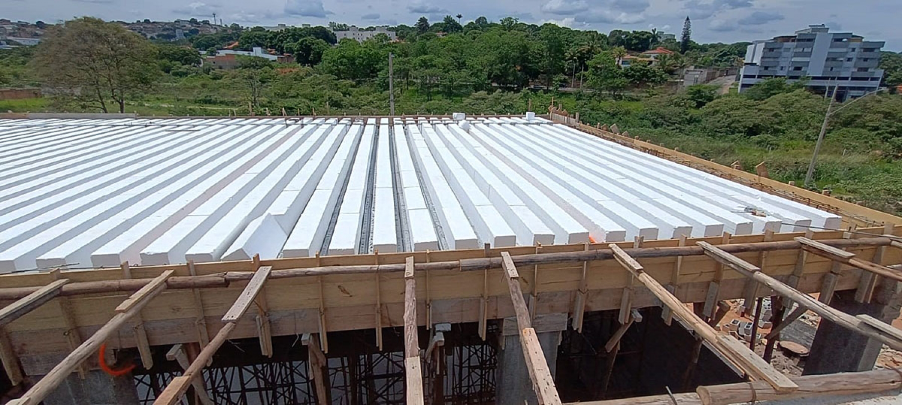 Laje protendida em obra