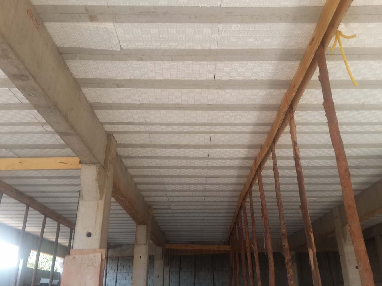 Laje protendida em obra